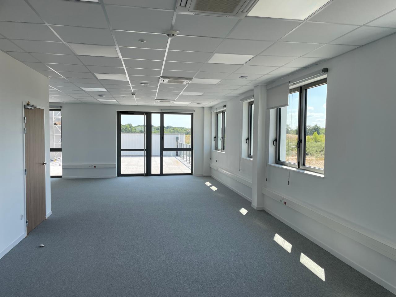 Entrepôt Ayguemorte-les-Graves 4943m² Location entrepôt Ayguemorte-les-Graves Gironde OLLOG2314778 32